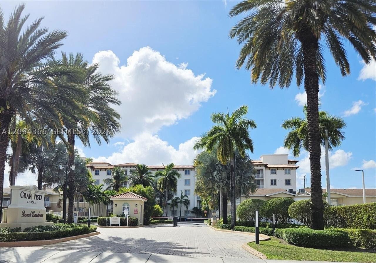 View photos, virtual tours, details... 4154 NW 79th Ave 2C