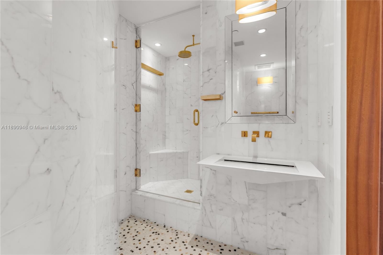 MILLENNIUM TOWER RESIDENC - Residential