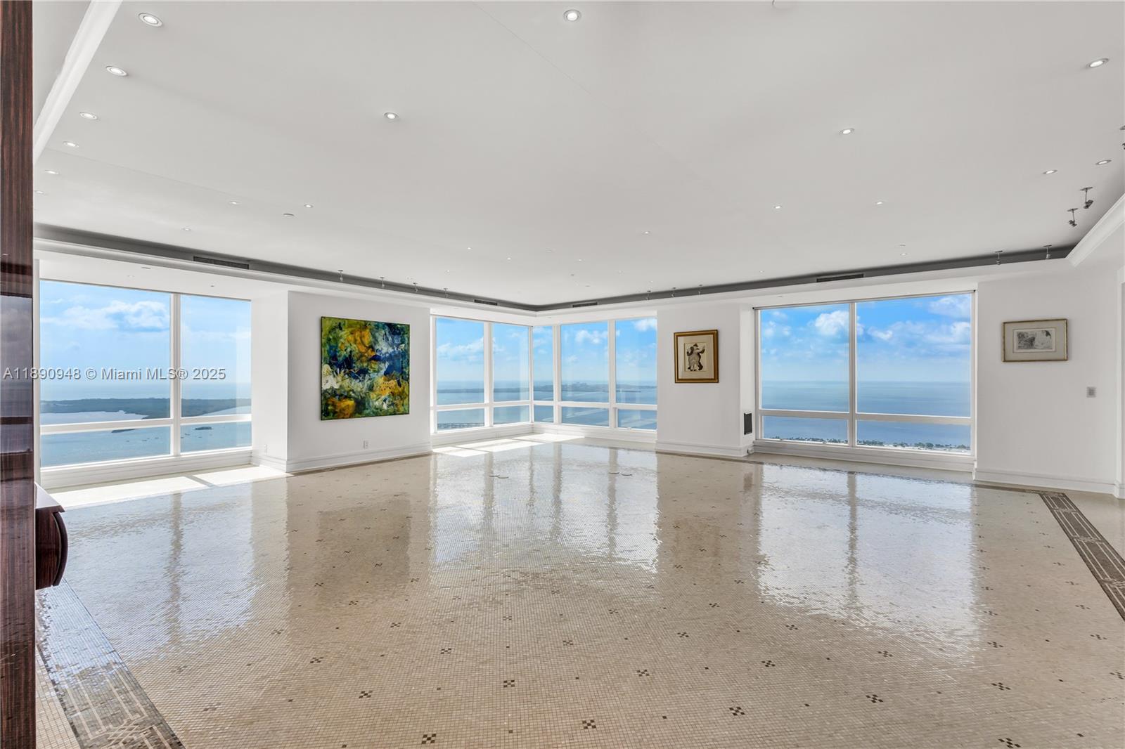 MILLENNIUM TOWER RESIDENC - Residential