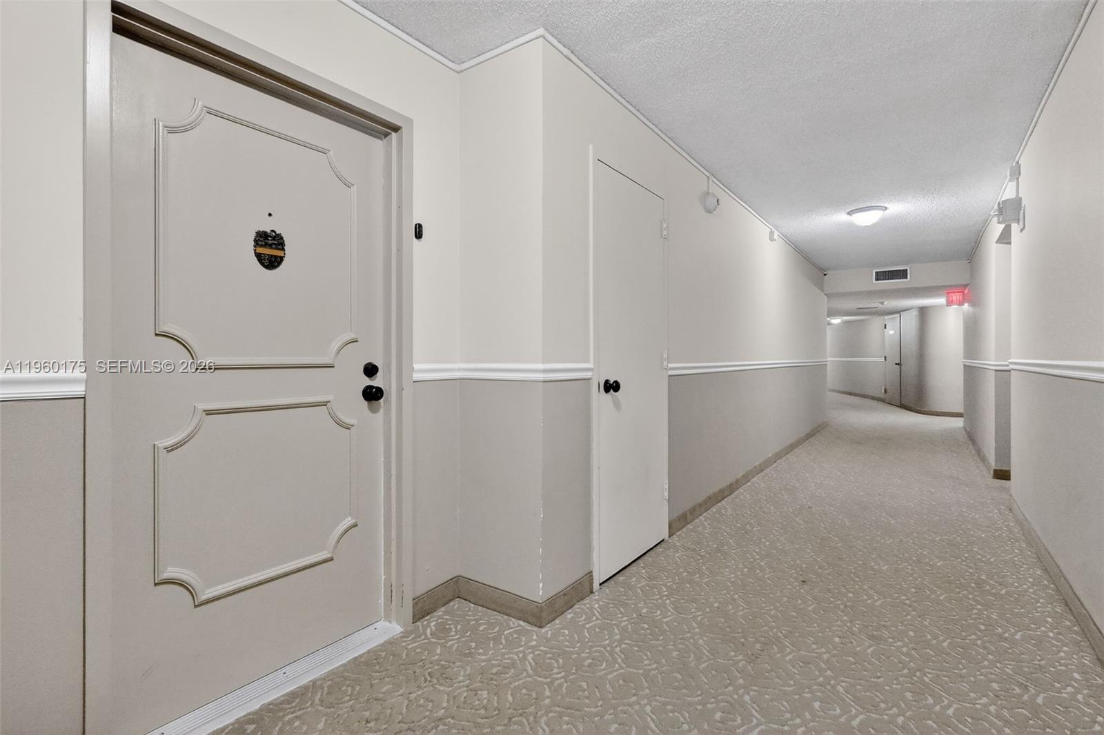 100 Golden Isles Dr 406