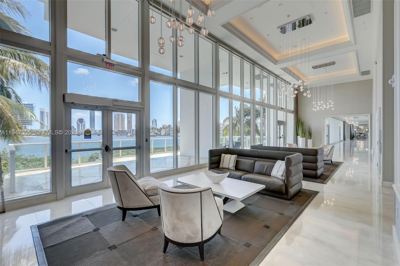 THE PENINSULA CONDO - Residential