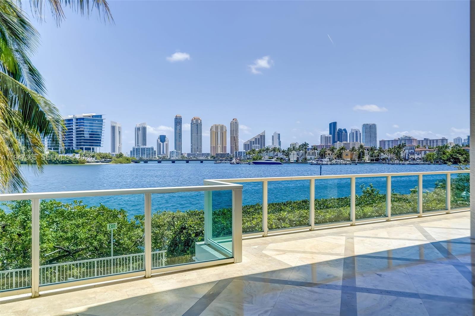 THE PENINSULA CONDO - Residential