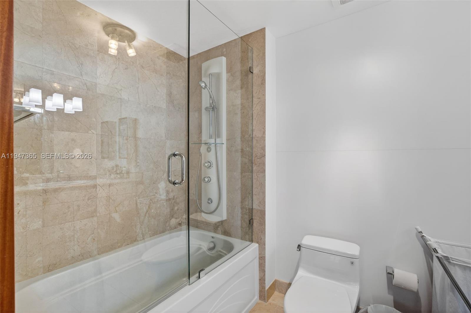 THE PENINSULA CONDO - Residential