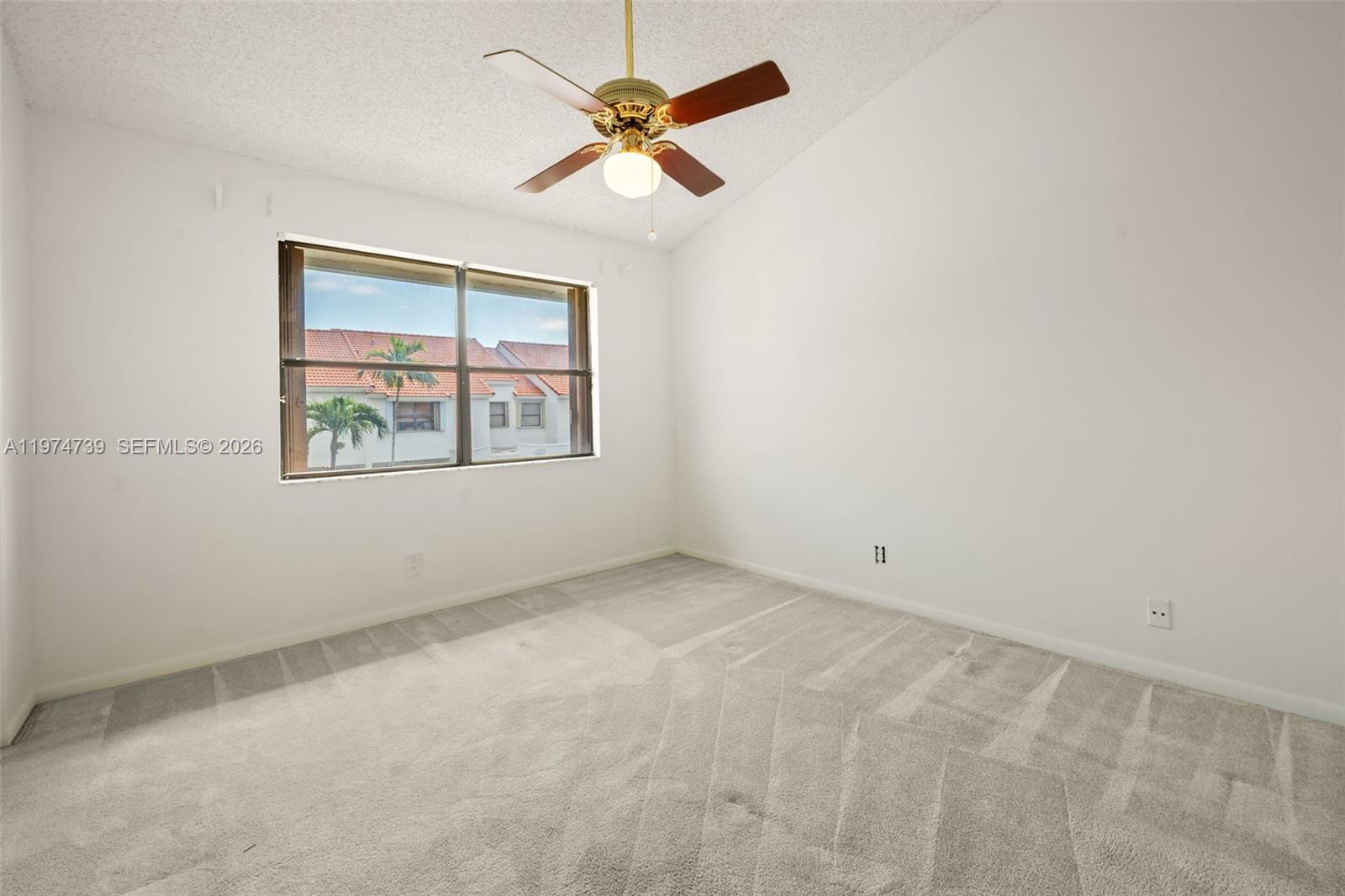 LA MIRAGE OF HARBOR VILG - Residential