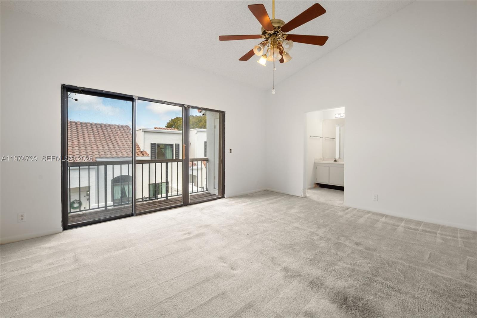 LA MIRAGE OF HARBOR VILG - Residential