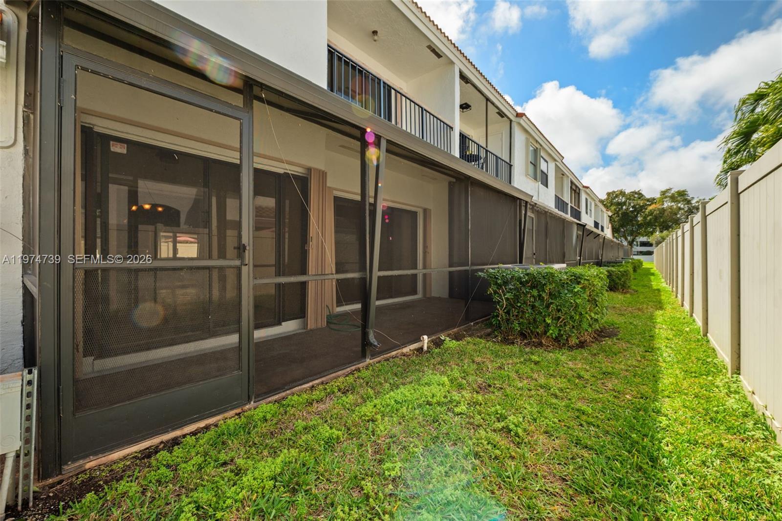 LA MIRAGE OF HARBOR VILG - Residential