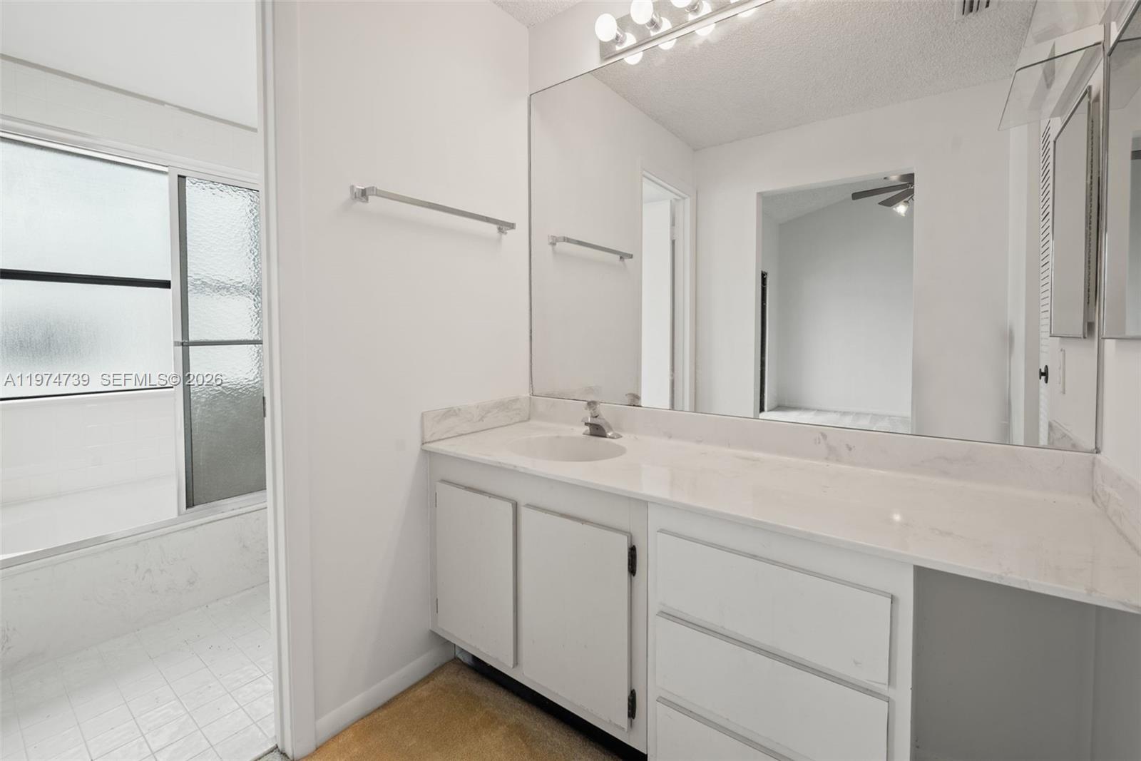 LA MIRAGE OF HARBOR VILG - Residential