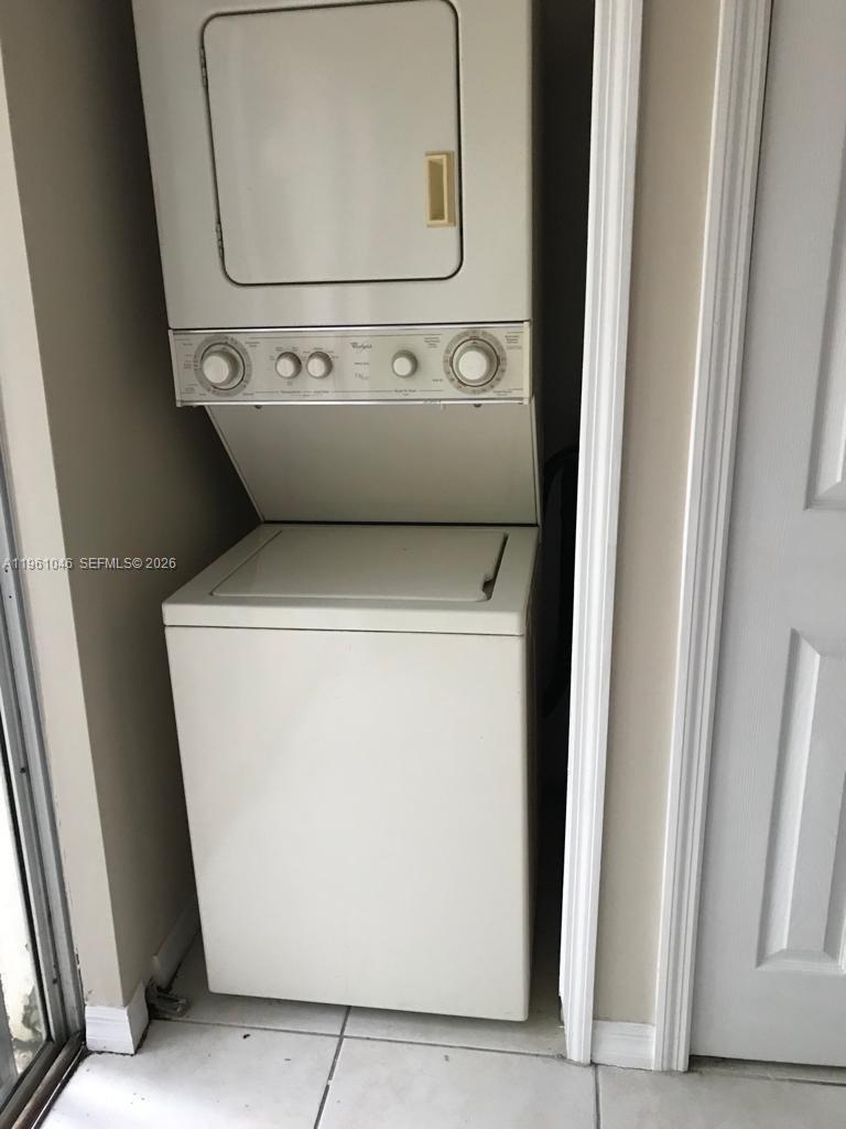 VENETIA GARDENS SOUTH CON - Residential