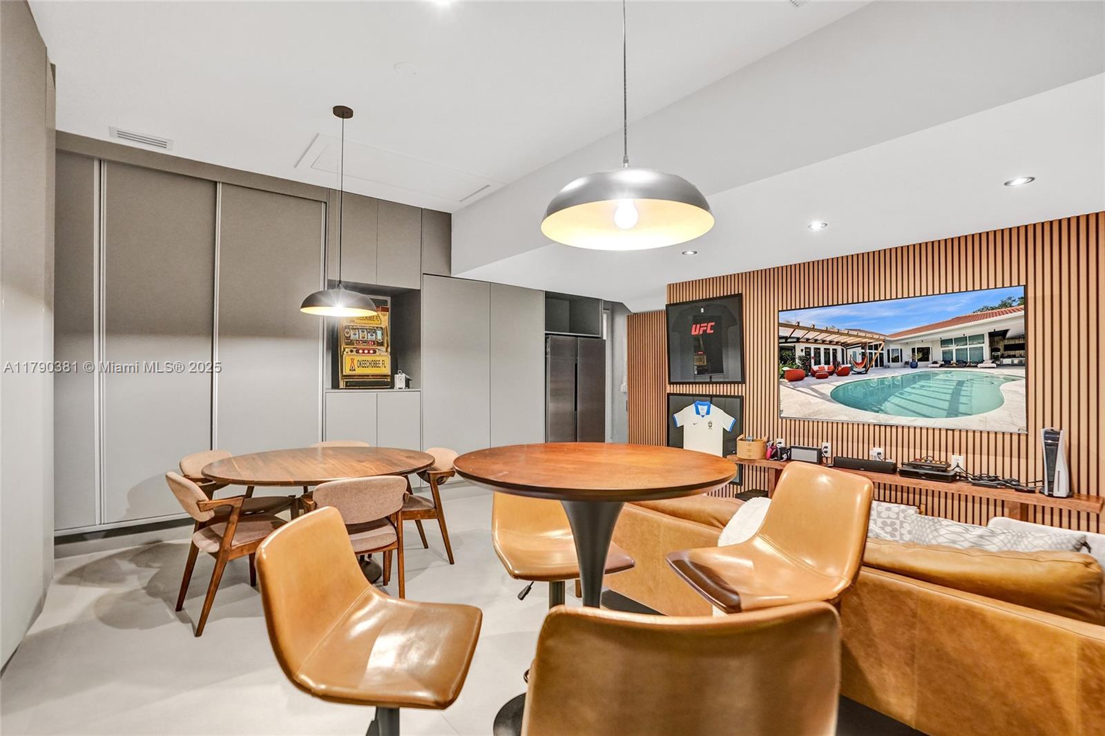SECTOR 7 SOUTH - Residential