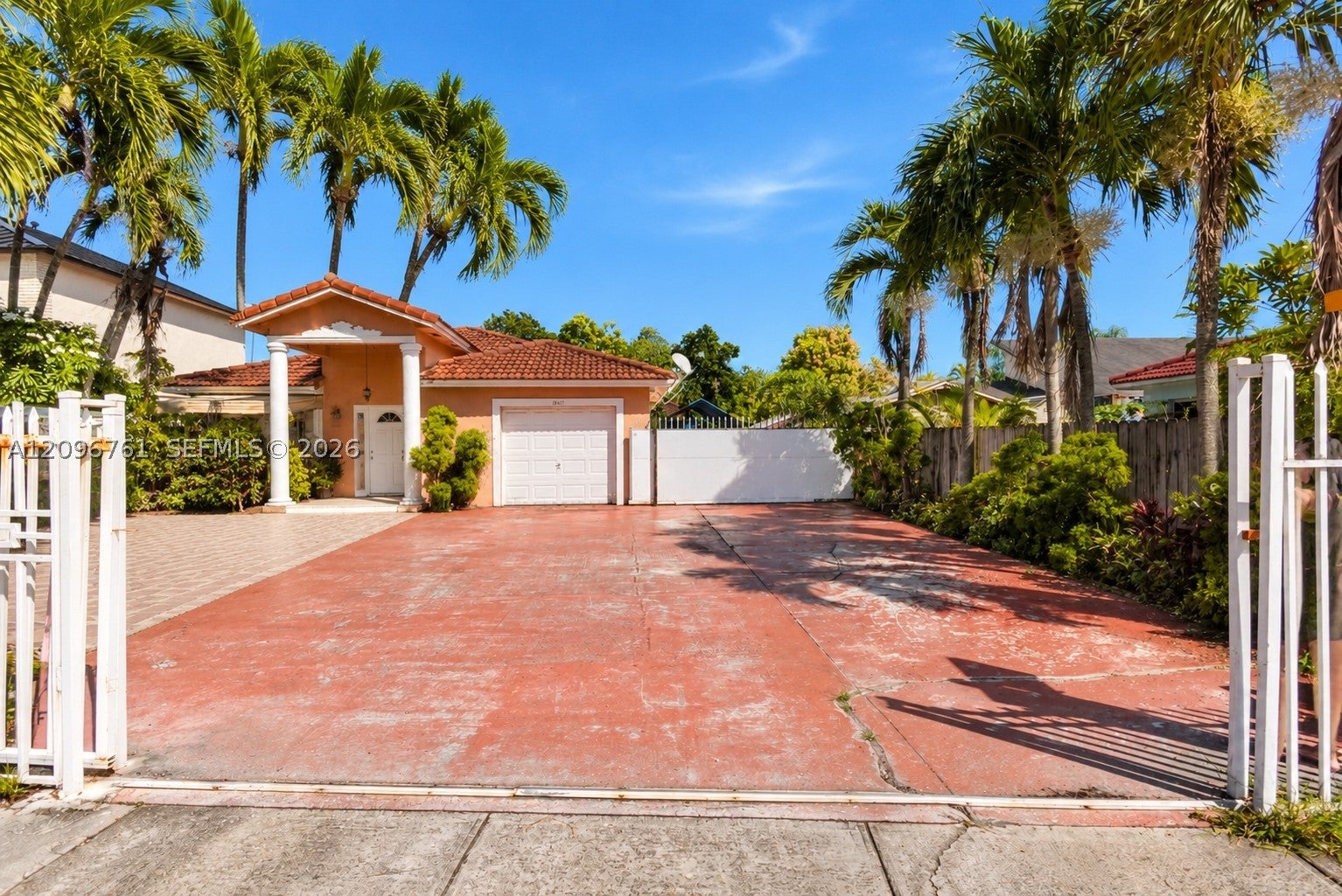 18411 SW 115th Ave