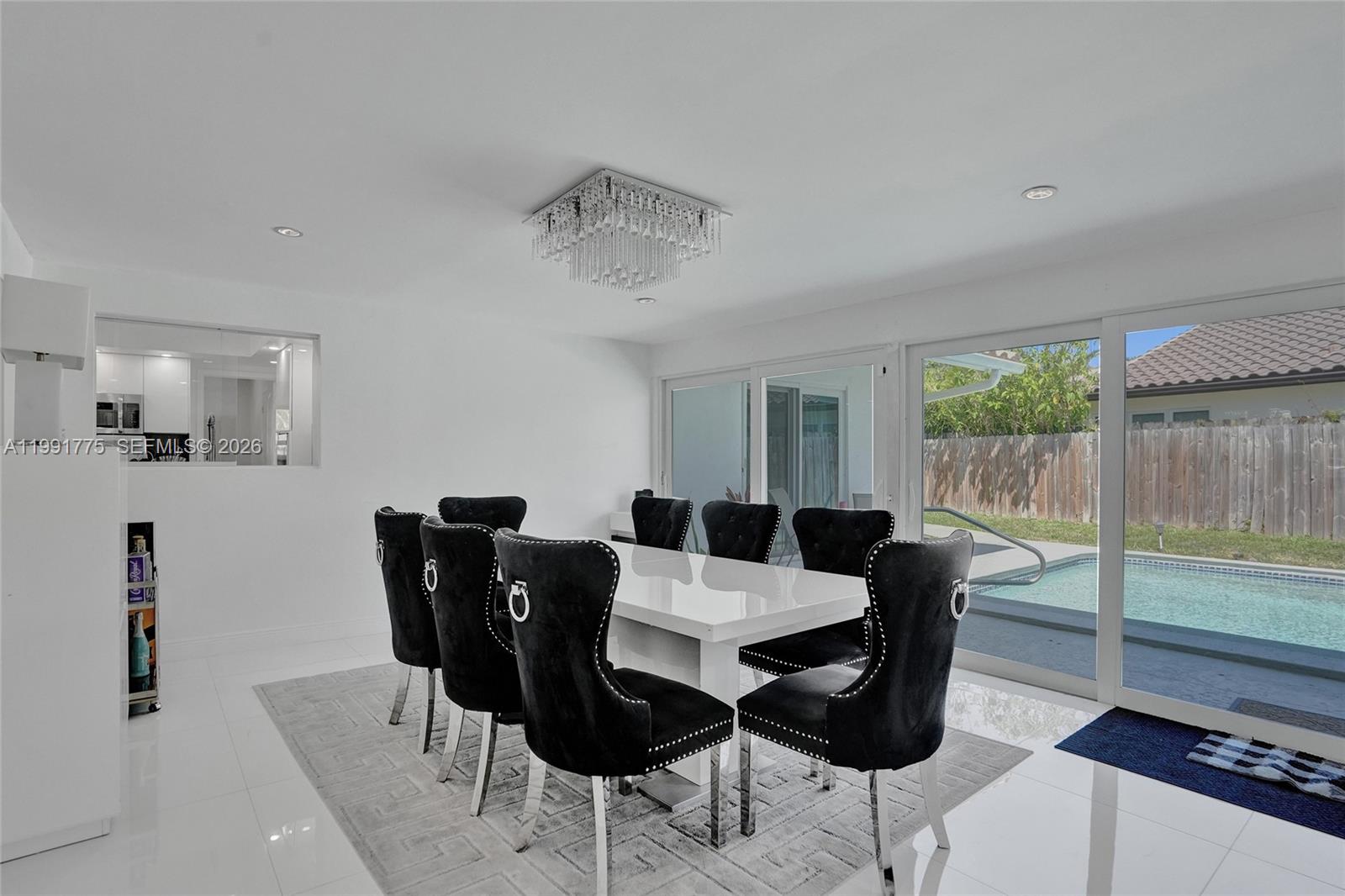 CORAL RIDGE COUNTRY CLUB - Residential