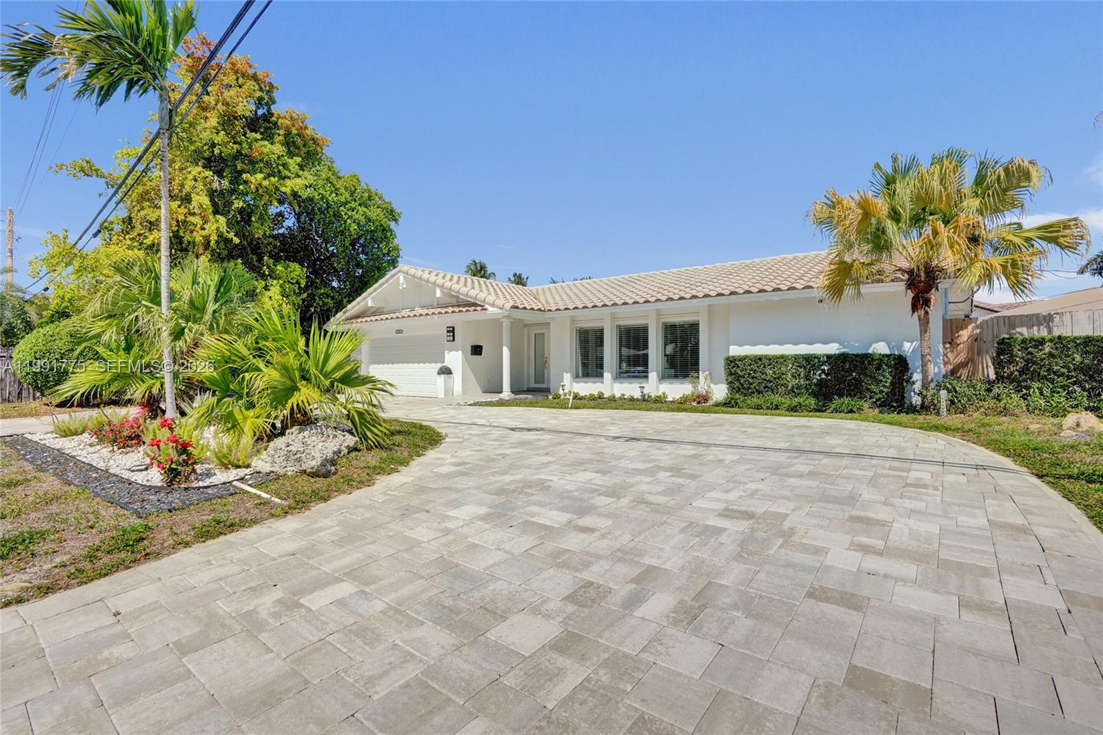 CORAL RIDGE COUNTRY CLUB - Residential