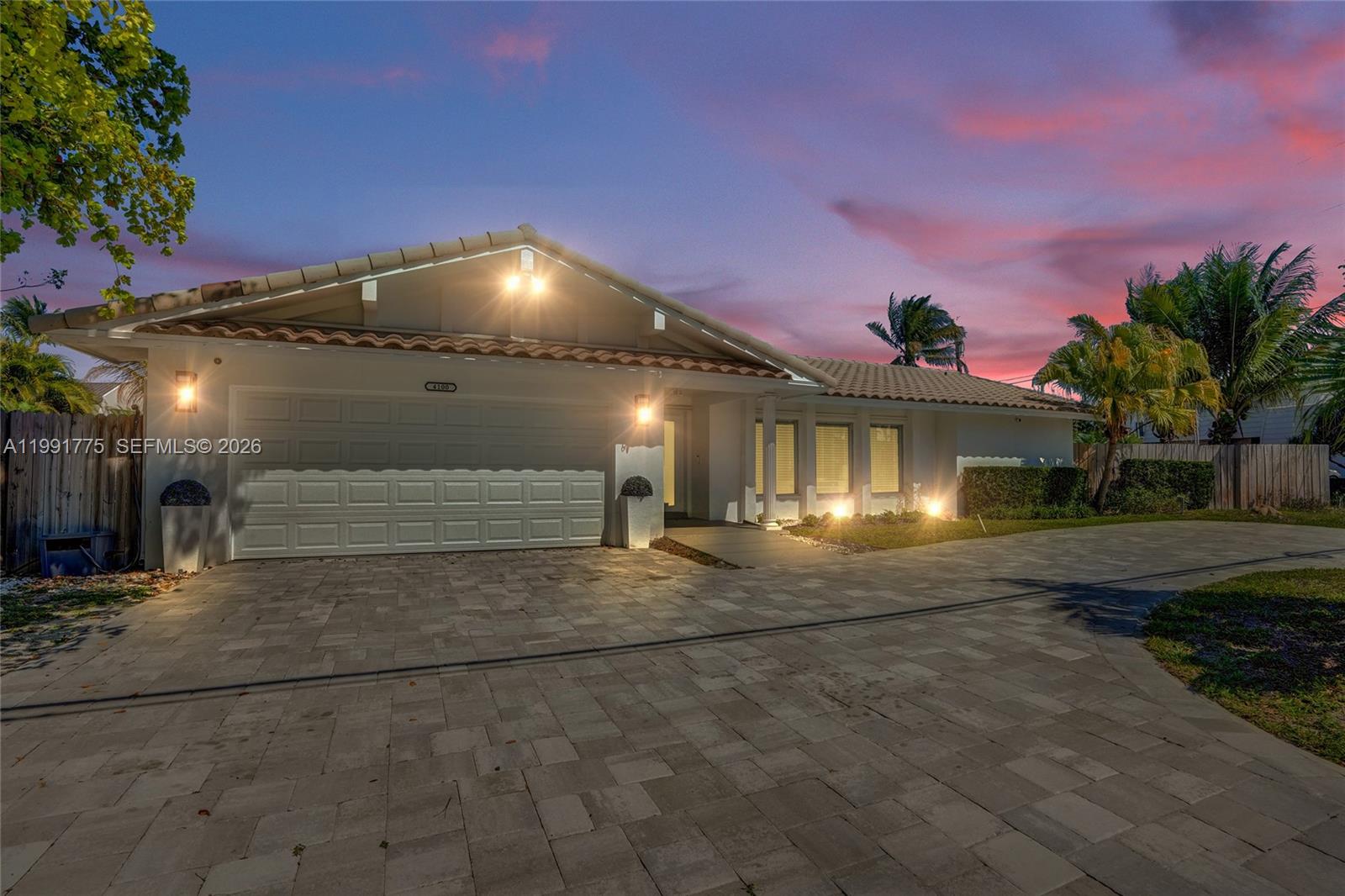 CORAL RIDGE COUNTRY CLUB - Residential