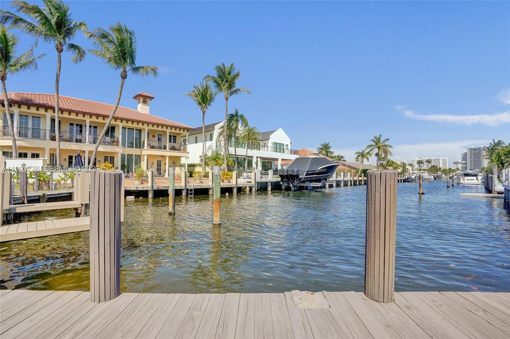 Photo of 4100 Bayview Dr, Fort Lauderdale, FL 33308 (MLS # A11991775)