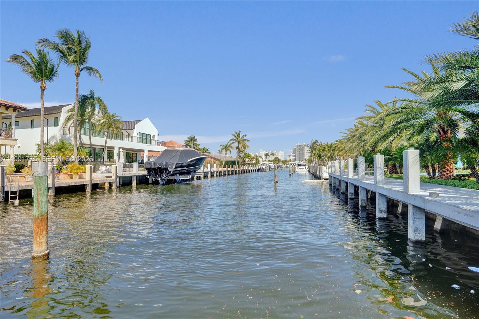 CORAL RIDGE COUNTRY CLUB - Residential