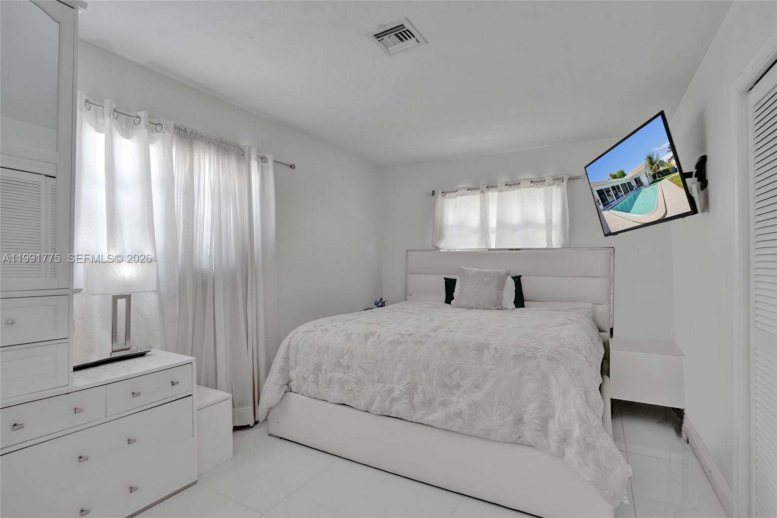 CORAL RIDGE COUNTRY CLUB - Residential