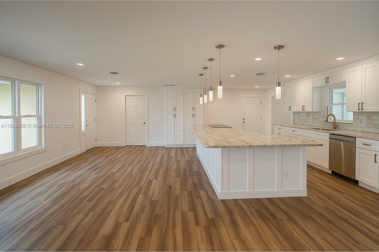 HANSONS UNREC SUBD - Residential