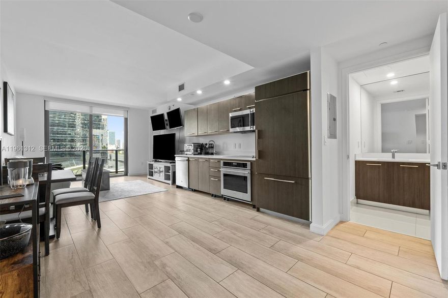 Rare opportunity in the heart of Brickell Spacious and modern 1BD/1.5BA unit with a privileged view of Brickell City Centre - a high desiderable and hard-to-findlayout that offers extra comfort with a guest half-bath. Features an open floor plan, contemporary kitchen, and a large primary bedroom with walk-in closet and ensuite bath. Located in a full-servic building with resort-style amenities: pool, gym, spa, business center, social lounge, 24/7 security and more. Investor-ready currently lease to an excellent tenant ($3500), generating immediate income. Building allows short-term and annual rentals, offering great flexibility and high rental demand. Steps away from world-class shopping, dining, and transportation. Don't miss this rare find with direct views of Brickell City Centre!