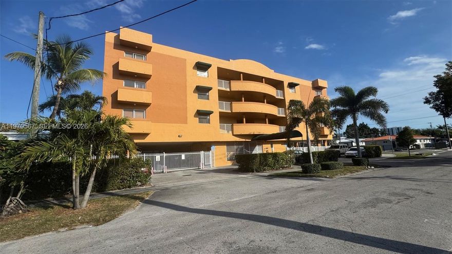 Great 1 bedroom, 1 bathroom apartment in a central location! Only a few blocks from Coral Way, Coral Gables & Coconut Grove. This spacious unit features 1 oversized bedrooms, balcnony with open view and lots of sunlight, 1 gated parking space. Located close to shops, restaurants, easy access to major highways and public transportation and much more.