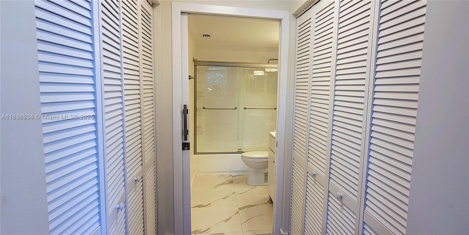 THE YACHT CLUB AT AVENTUR - Residential Lease