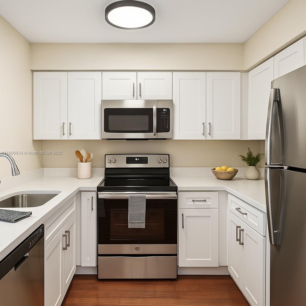 THE YACHT CLUB AT AVENTUR - Residential Lease