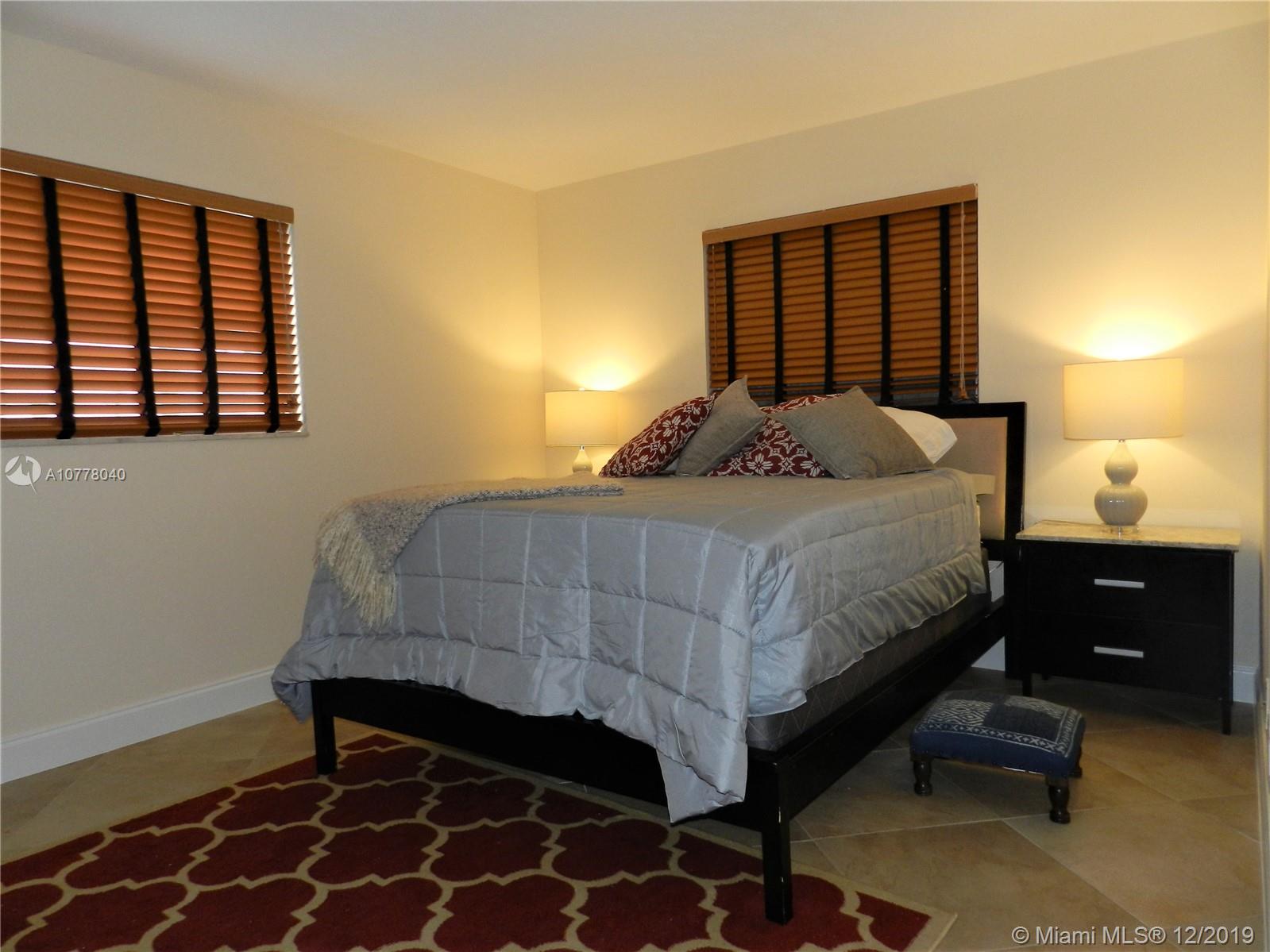 MAPLE LEAF VILLAS CONDO - Residential