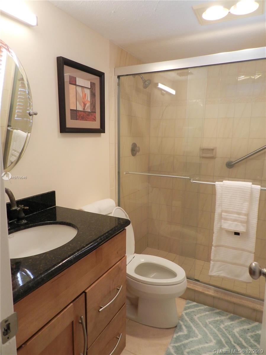 MAPLE LEAF VILLAS CONDO - Residential