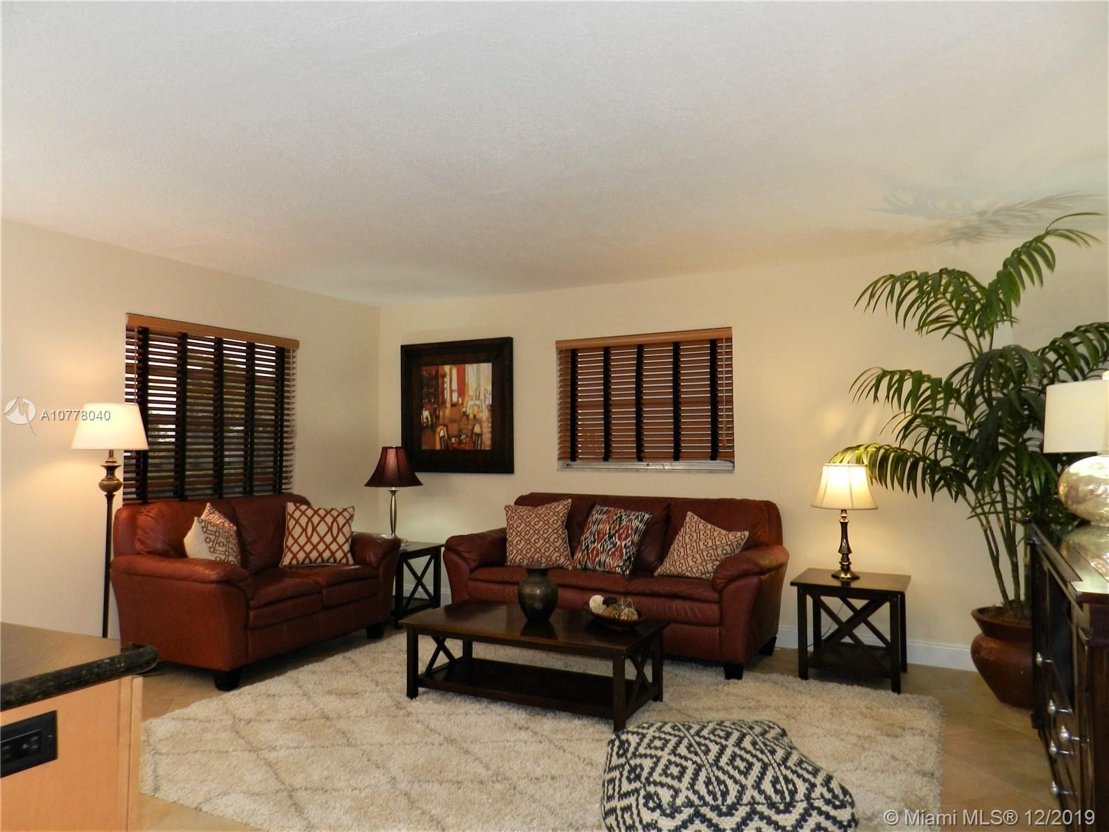 MAPLE LEAF VILLAS CONDO - Residential