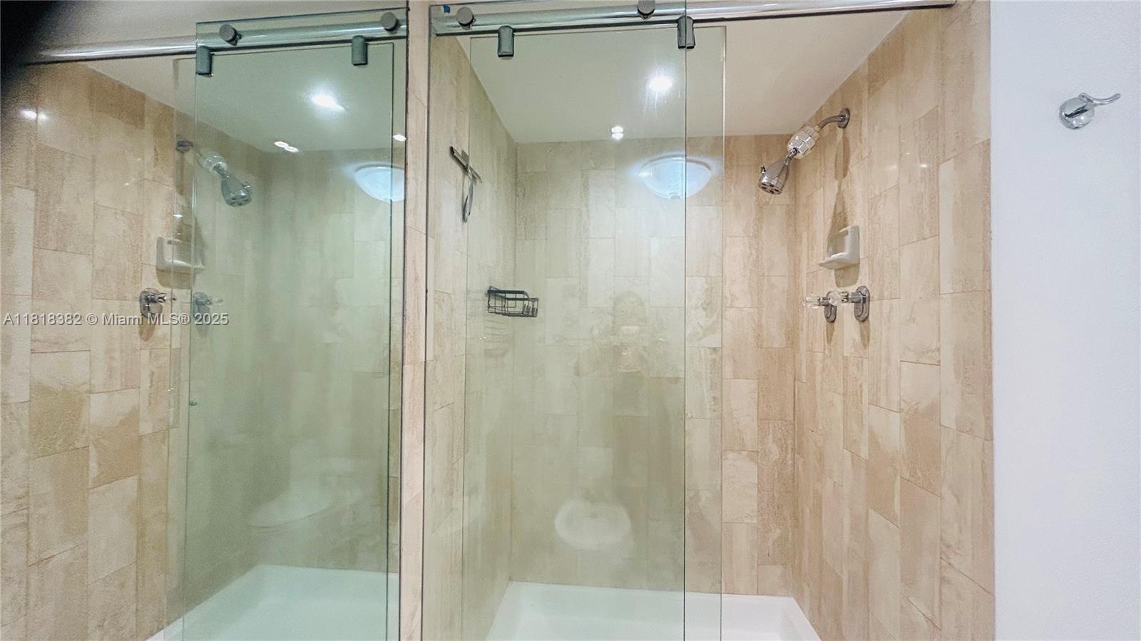 VENETIA CONDO - Residential Lease