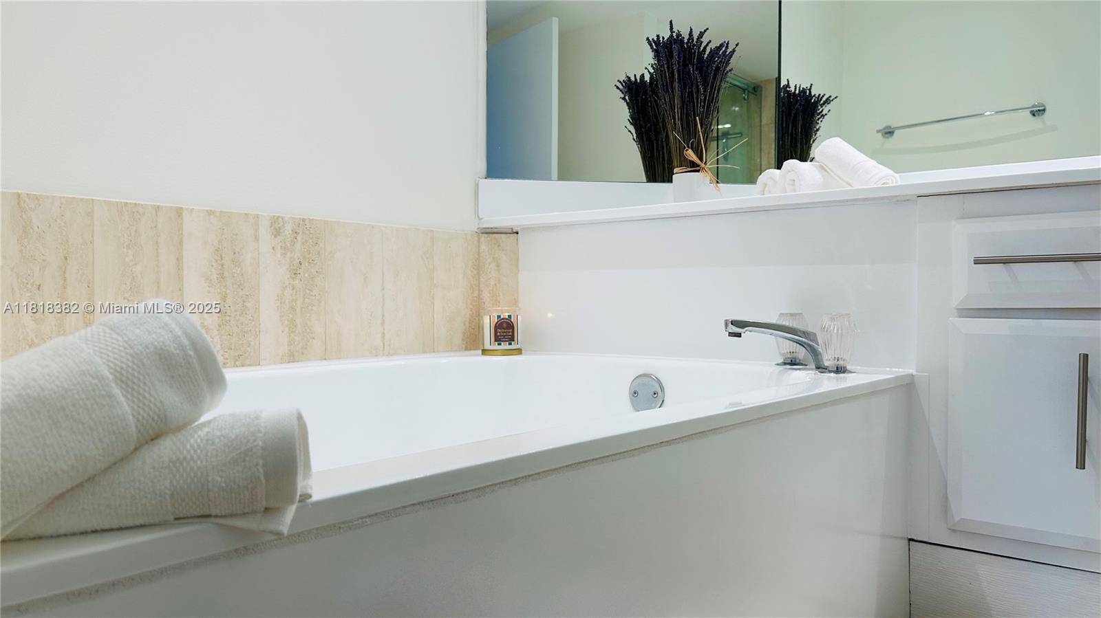 VENETIA CONDO - Residential Lease