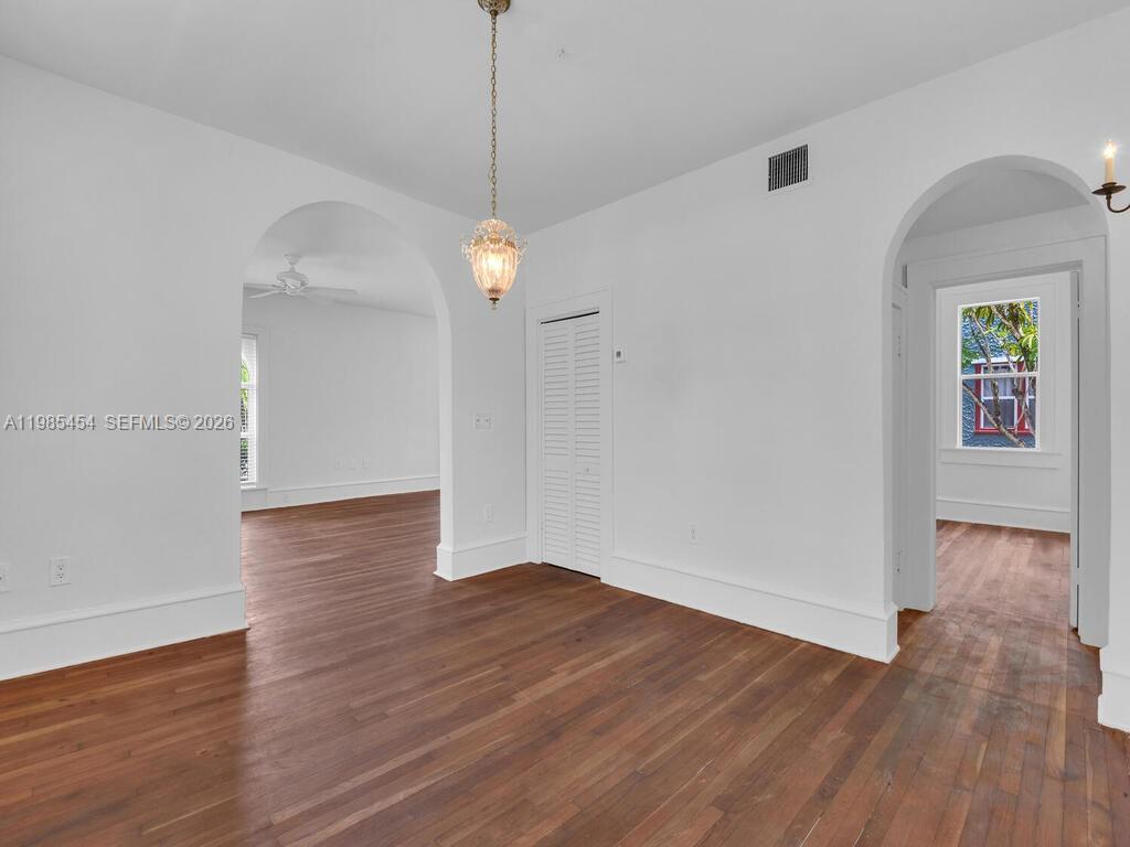 POINCIANA PARK - Residential