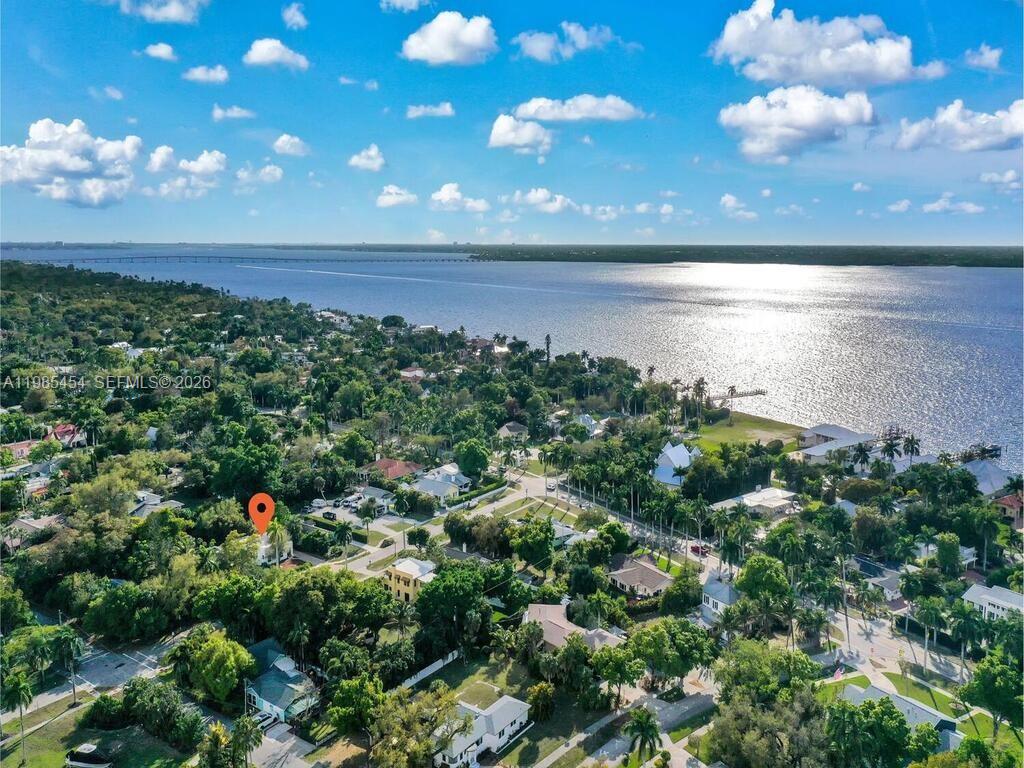 POINCIANA PARK - Residential