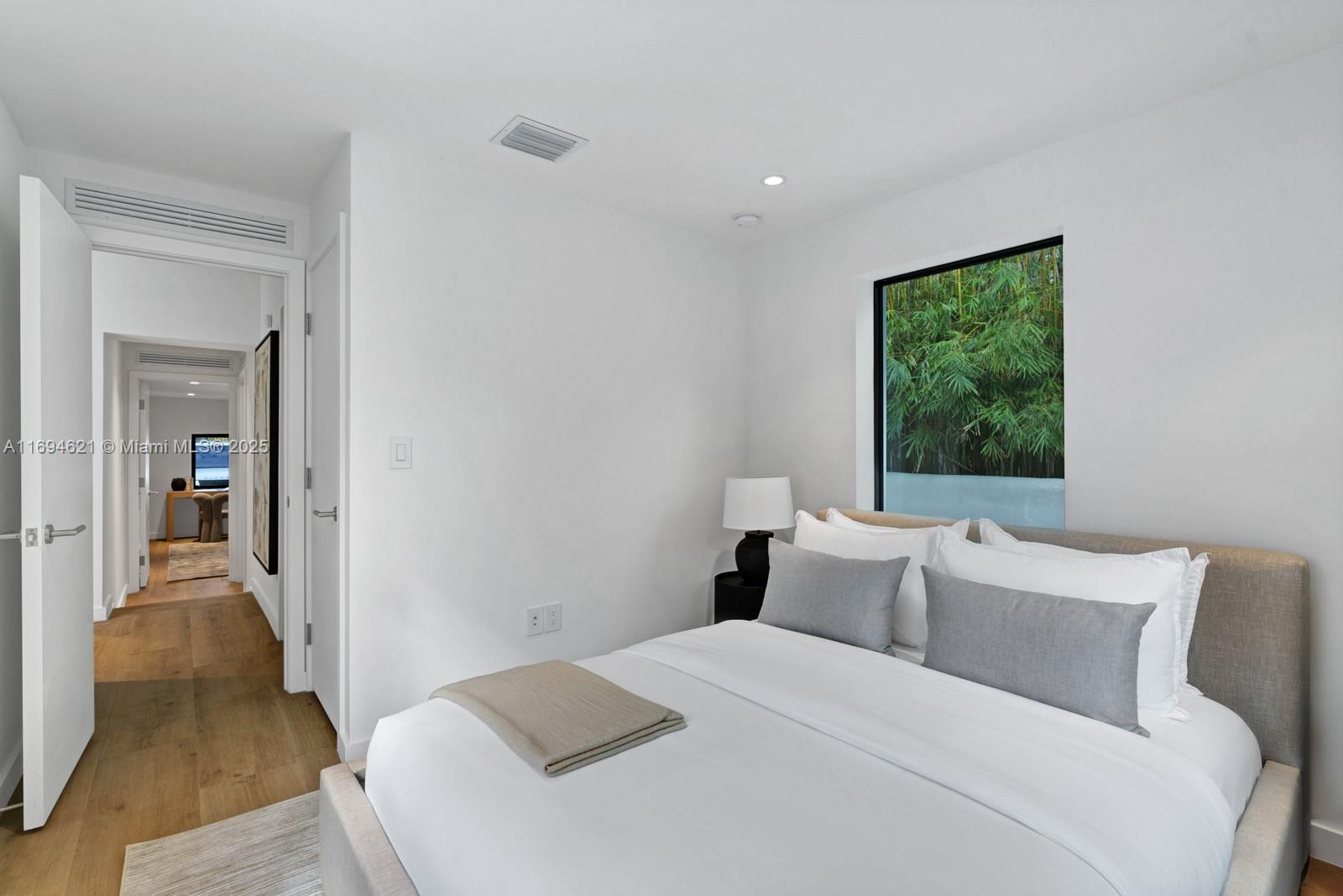 NAUTILUS SUB - Residential