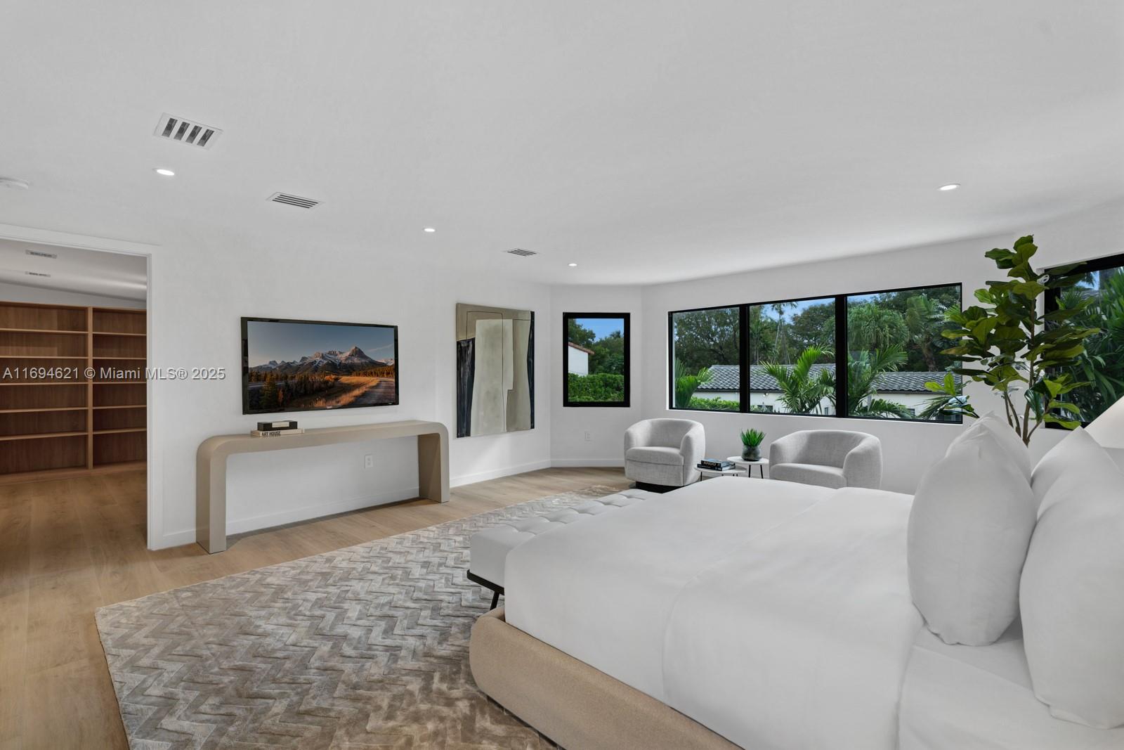 NAUTILUS SUB - Residential