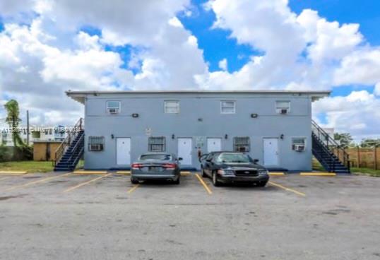 421 NW 12th St