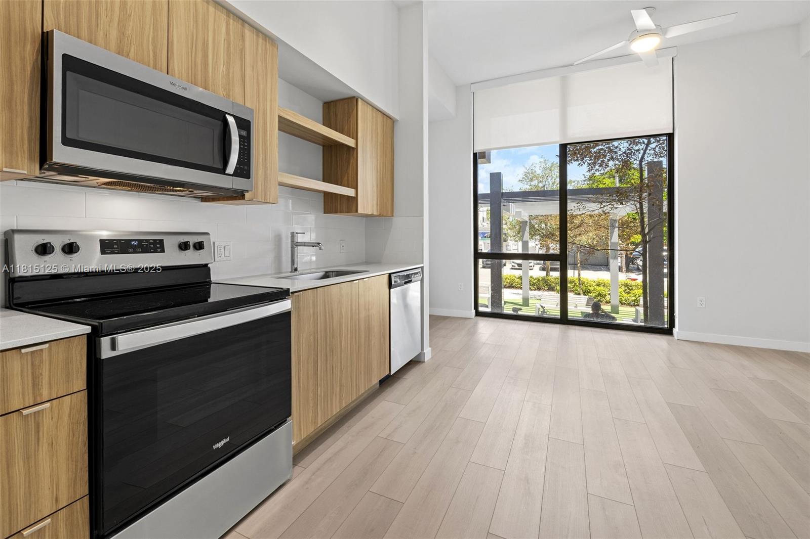 555 Ne 8th St 0112, Fort Lauderdale, Broward County, Florida - 1 Bathrooms - 