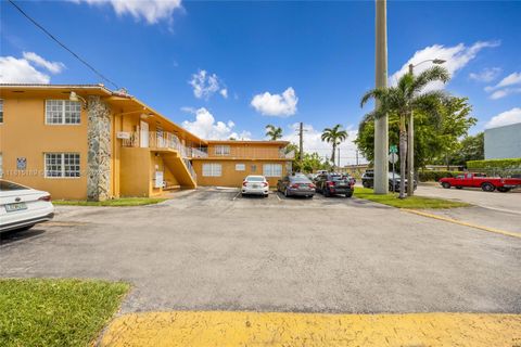 4340 NW 11th St Miami FL 33126