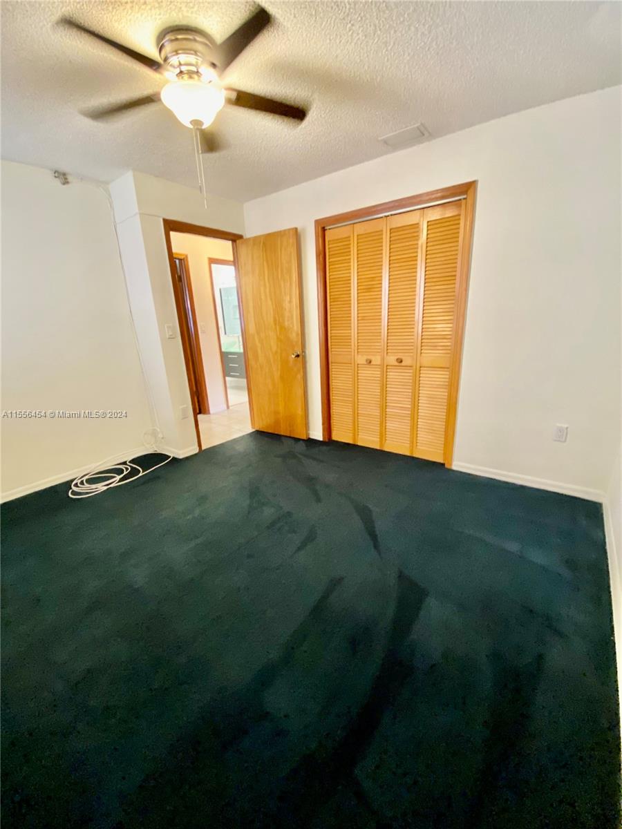 DAMIAN GALLOWAY ESTATES - Residential Lease