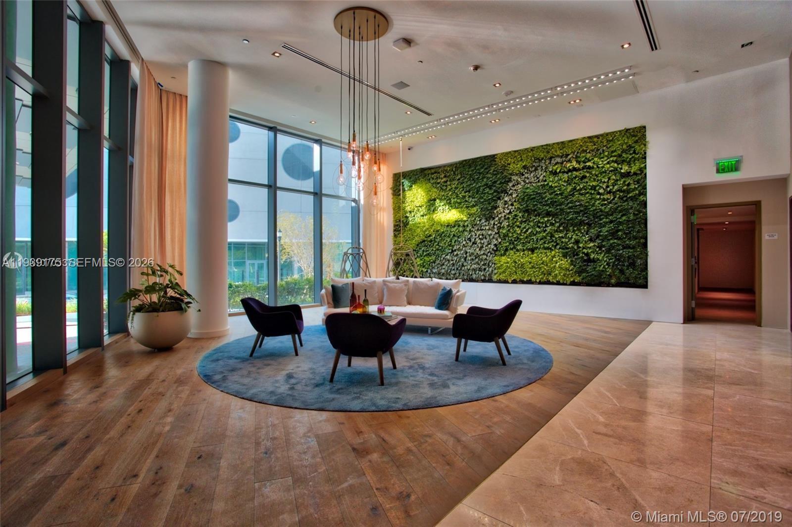 PARAISO BAY CONDO - Residential