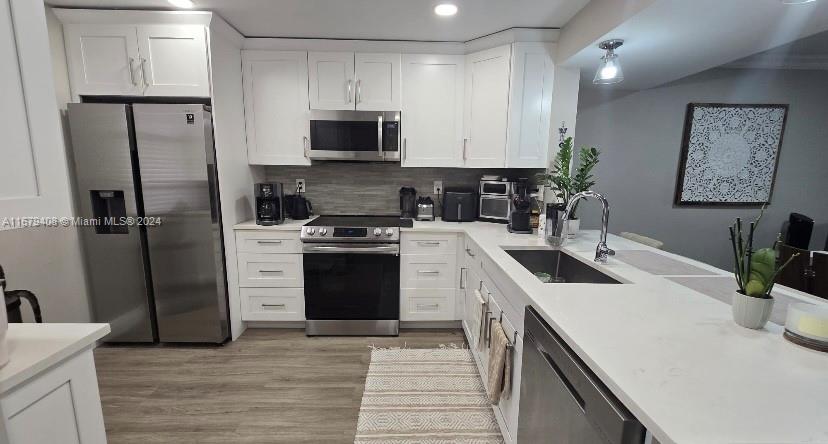 4132 S Carambola Cir S F206