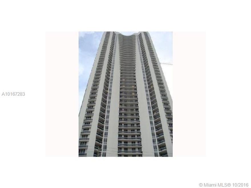 AMAZING RENOVATION, BEST FLOW THROUGH LINE, OCEAN, INTRACOASTAL AND CITY VIEWS. 3BED/3.5BATH, 10 FT CEILINGS,36"X36" MARBLE FLOORS. 2 SMALL WALK-INS CLOSETS IN MASTER BEDROM ARE CONVERTED INTO 1 BIG AND THE ENTRANCE MOVED TO THE BATHROOM FOR COMFORT AND PRIVACY.  PRIVATE ELEVATOR, STATE OF ART GYM, BUSINESS LOUNGE, POOL/SPA SERVICE, RESTAURANT. EASY TO SHOW,24 HOURS NOTICE. CALL L/A. RENTED UNTIL OCTOBER 31,2016 FOR $5,500.00 PER MONTH