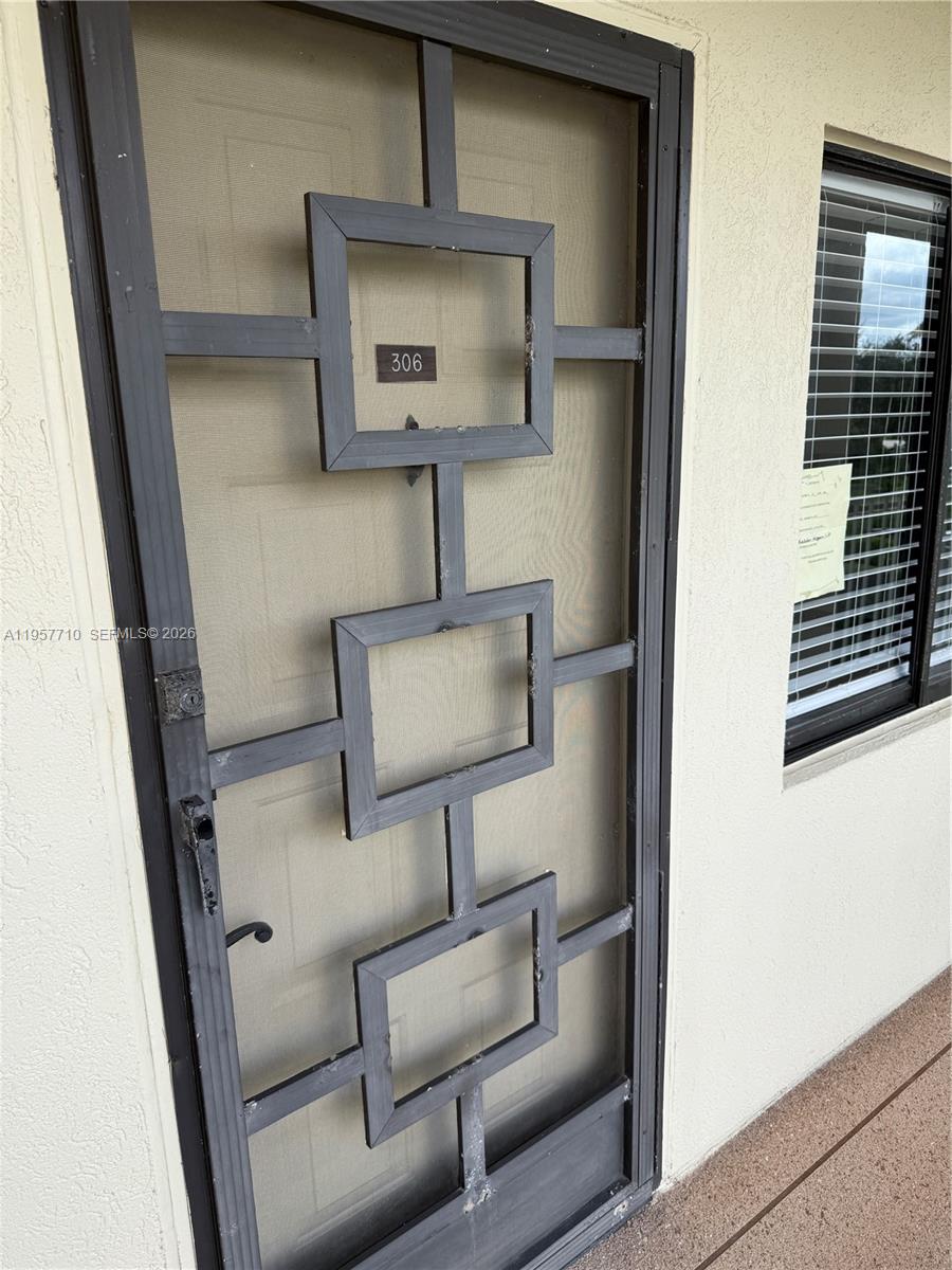 HUNTINGTON LAKES SEC FIVE - Residential