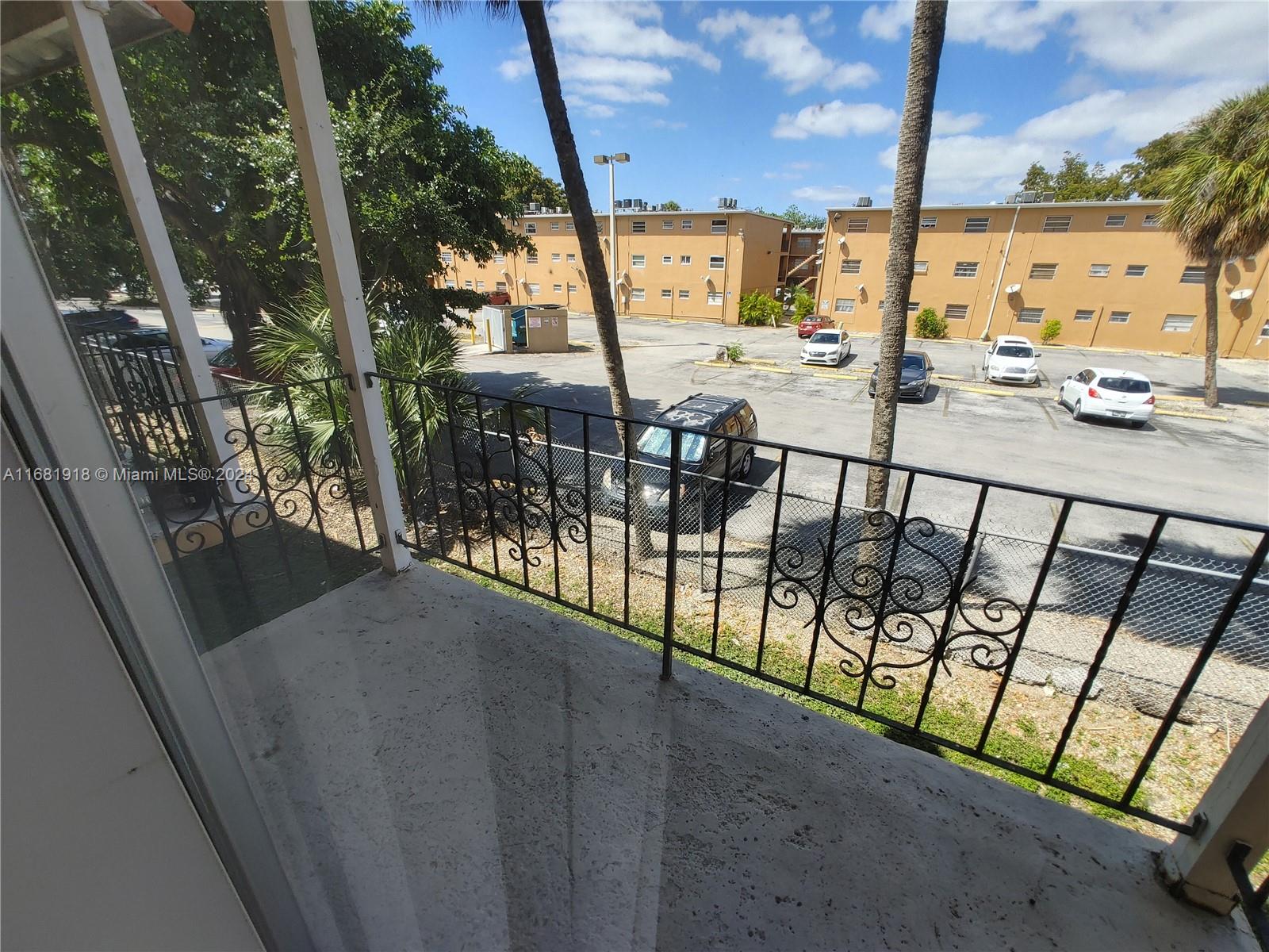 VILLA CATALINA CONDO - Residential