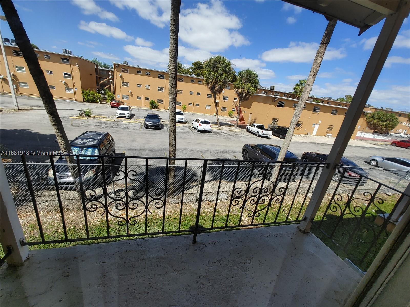 VILLA CATALINA CONDO - Residential