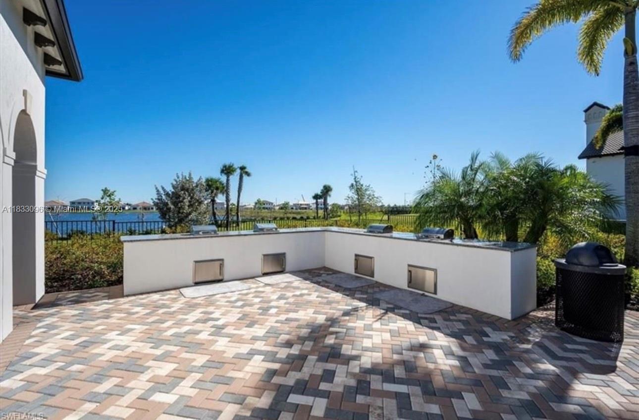 MAPLE RIDGE - Residential