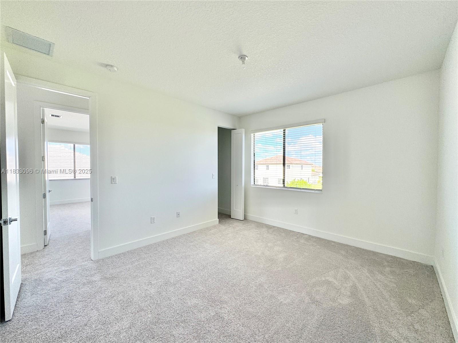 MAPLE RIDGE - Residential