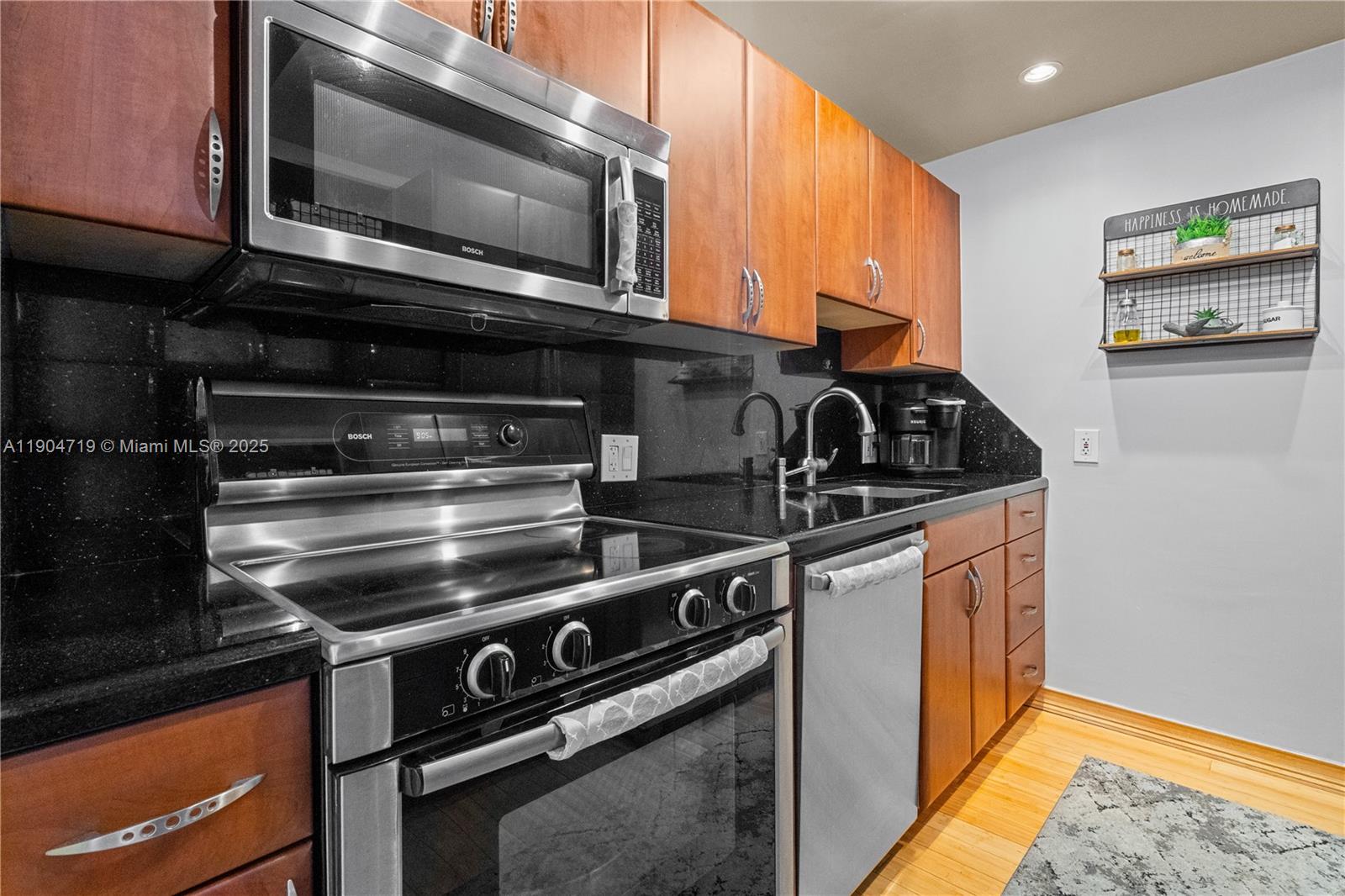 AVENTURA ELDORADO CONDO - Residential Lease