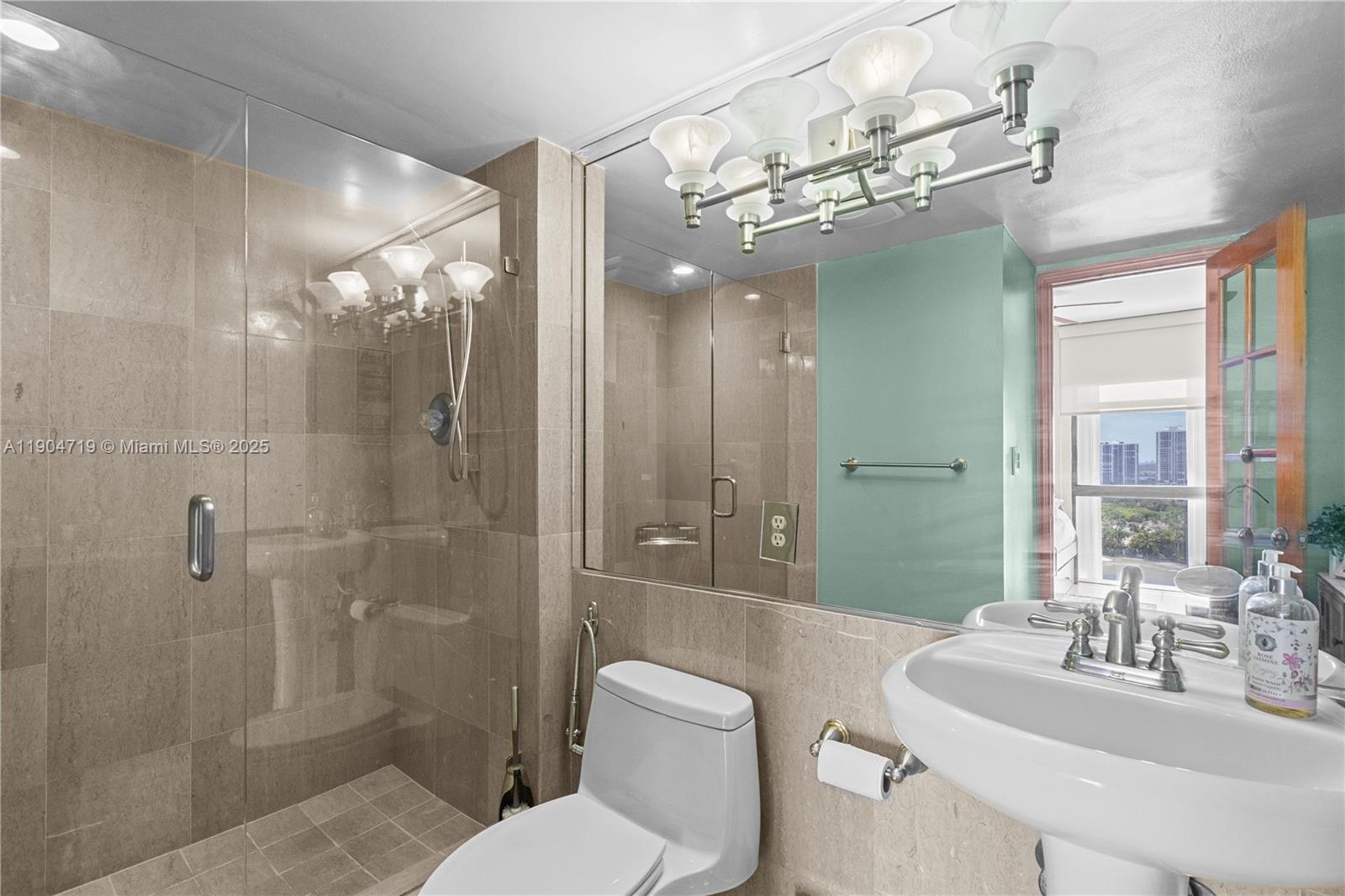 AVENTURA ELDORADO CONDO - Residential Lease