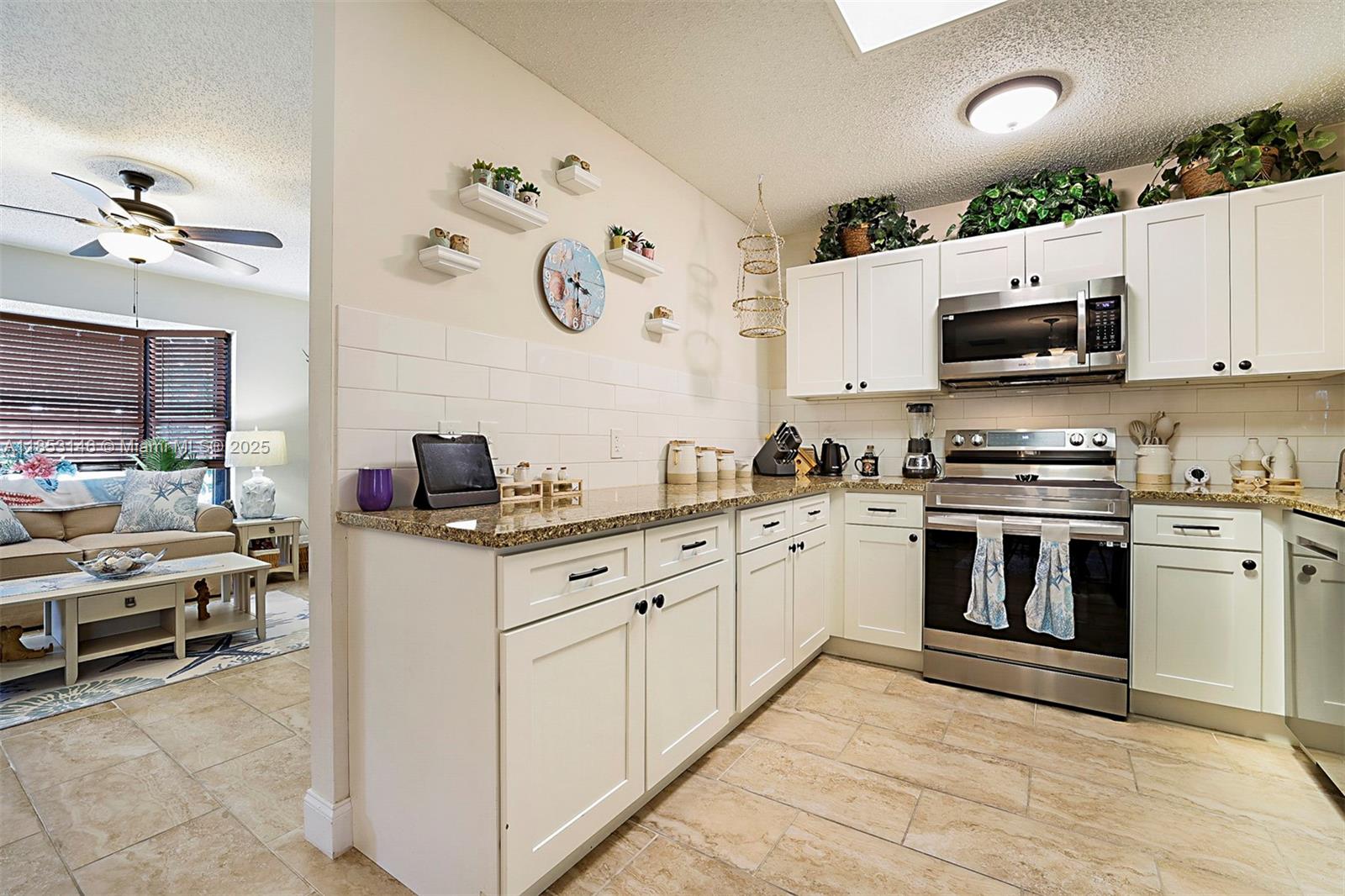 LAKEWOOD PARK UNIT 11 - Residential