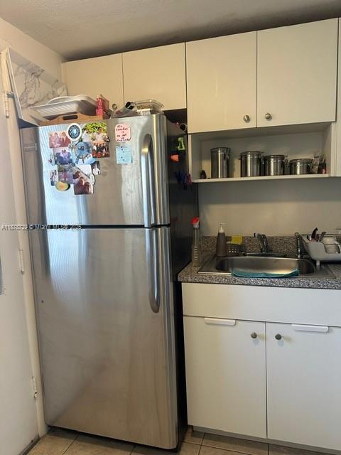 POINT EAST ONE CONDO-BLDG - Residential Lease